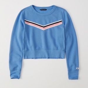 A&F SWEATSHIRT💫